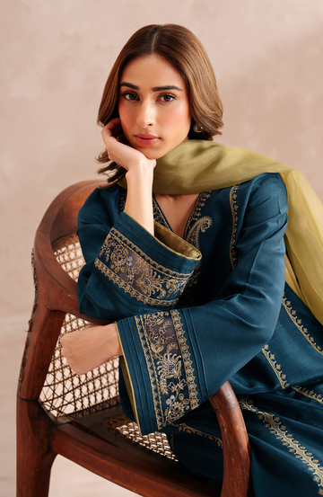 Seran Auric Eid Luxe Pret 2025